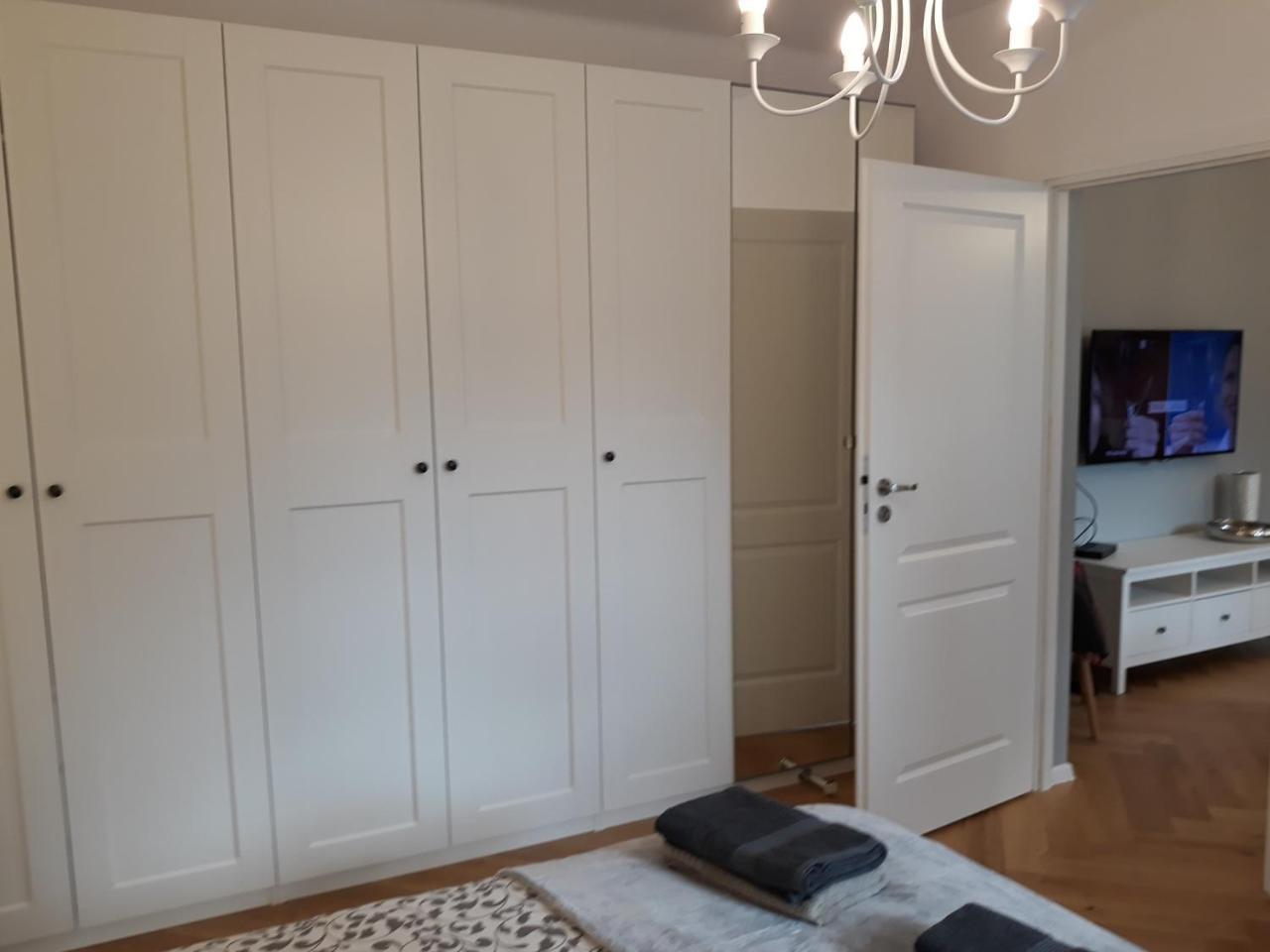 2 Bedroom City Center Apartment Katowice Exterior photo
