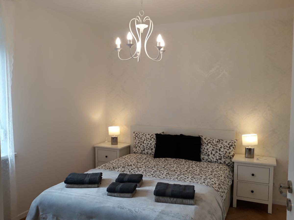 2 Bedroom City Center Apartment Katowice Exterior photo